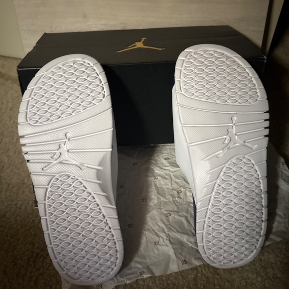 Jordan Hydro 5 Retro - Picture 4 of 8